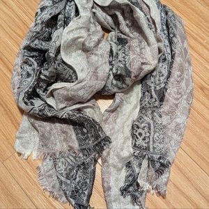 ⭐ BOGO | Cleo Scarf
